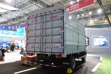 ����HOWOͳ˧T8 2.5L���� 185���� �й�����12�� 4.15�׵��Ų�դʽ�Ῠ(˯�߲�)ͼƬ