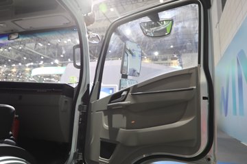 ����HOWOͳ˧T8 2.5L���� 185���� �й�����12�� 4.15�׵��Ų�դʽ�Ῠ(˯�߲�)ͼƬ