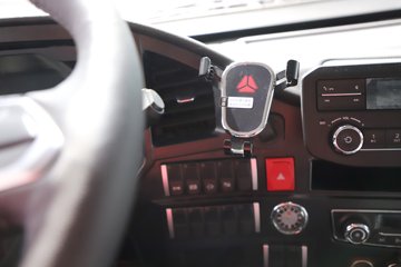 ����HOWOͳ˧T8 2.5L���� 185���� �й�����12�� 4.15�׵��Ų�դʽ�Ῠ(˯�߲�)ͼƬ