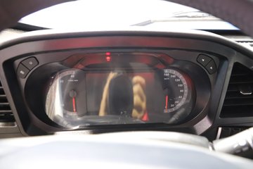 ����HOWOͳ˧T8 2.5L���� 185���� �й�����12�� 4.15�׵��Ų�դʽ�Ῠ(˯�߲�)ͼƬ