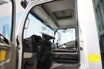 ����HOWOͳ˧T8 2.5L���� 185���� �й�����12�� 4.15�׵��Ų�դʽ�Ῠ(˯�߲�)ͼƬ