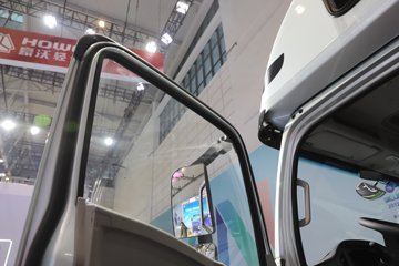 ����HOWOͳ˧T8 2.5L���� 185���� �й�����12�� 4.15�׵��Ų�դʽ�Ῠ(˯�߲�)ͼƬ