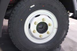 统帅&nbsp;载货车底盘                                                图片