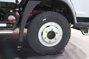 ����HOWOͳ˧T8 2.5L���� 185���� �й�����12�� 4.15�׵��Ų�դʽ�Ῠ(˯�߲�)ͼƬ