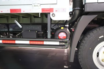 ����HOWOͳ˧T8 2.5L���� 185���� �й�����12�� 4.15�׵��Ų�դʽ�Ῠ(˯�߲�)ͼƬ