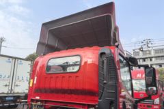 解放虎VH 2.5L柴油 180马力 法士特10档 4.16米单排仓栅式轻卡 解放虎VH 2.5L柴油 180马力 法士特10档 4.16米单排仓栅式轻卡