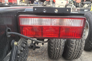 ��Ż�VH 2.5L���� 180���� ��ʿ��10�� 4.16�׵��Ų�դʽ�ῨͼƬ