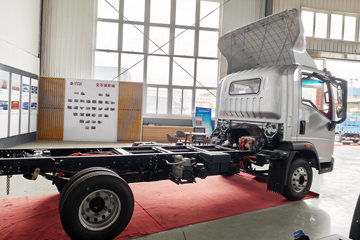 ����HOWO�Ῠ ���� ��ɲ 4.15�׵��Ŵ��綯��դʽ�Ῠ ����ʱ��100.46kWhͼƬ