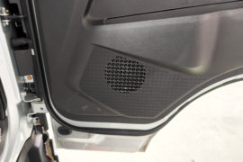 悍将&nbsp;电动载货车驾驶室图片