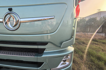 ���������콢KX ���߰� 14.5L LNG 630���� 6X4 ����12�� AMT�Զ��� ǣ����(4500mm���)ͼƬ