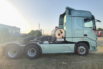 ���������콢KX ���߰� 14.5L LNG 630���� 6X4 ����12�� AMT�Զ��� ǣ����(4500mm���)ͼƬ