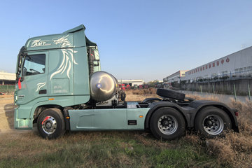 ���������콢KX ���߰� 14.5L LNG 630���� 6X4 ����12�� AMT�Զ��� ǣ����(4500mm���)ͼƬ