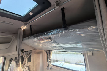 ���������콢KX ���߰� 14.5L LNG 630���� 6X4 ����12�� AMT�Զ��� ǣ����(4500mm���)ͼƬ