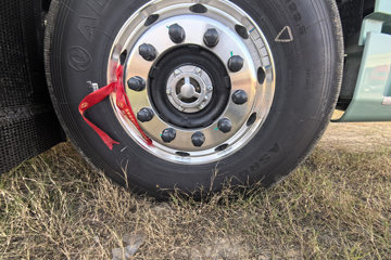 ���������콢KX ���߰� 14.5L LNG 630���� 6X4 ����12�� AMT�Զ��� ǣ����(4500mm���)ͼƬ