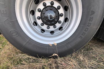 ���������콢KX ���߰� 14.5L LNG 630���� 6X4 ����12�� AMT�Զ��� ǣ����(4500mm���)ͼƬ