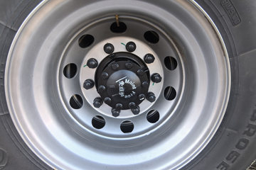 ���������콢KX ���߰� 14.5L LNG 630���� 6X4 ����12�� AMT�Զ��� ǣ����(4500mm���)ͼƬ