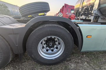 ���������콢KX ���߰� 14.5L LNG 630���� 6X4 ����12�� AMT�Զ��� ǣ����(4500mm���)ͼƬ