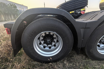 ���������콢KX ���߰� 14.5L LNG 630���� 6X4 ����12�� AMT�Զ��� ǣ����(4500mm���)ͼƬ