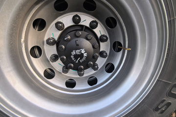 ���������콢KX ���߰� 14.5L LNG 630���� 6X4 ����12�� AMT�Զ��� ǣ����(4500mm���)ͼƬ