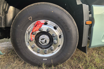 ���������콢KX ���߰� 14.5L LNG 630���� 6X4 ����12�� AMT�Զ��� ǣ����(4500mm���)ͼƬ