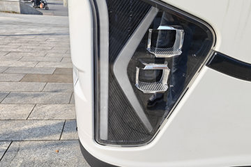 �������� 4.08�׵��Ŵ��綯��س� 134kWhͼƬ