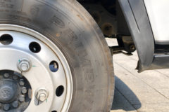 奇瑞零米 4.08米单排纯电动冷藏车 134kWh