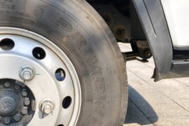 零米&nbsp;电动冷藏车底盘图片