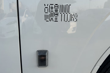 ����E˳�� 2025�� ���綯 4X2 Һɲ 4.2�׵�����ʽ�Ῠ ʱ���°�63.75kWhͼƬ