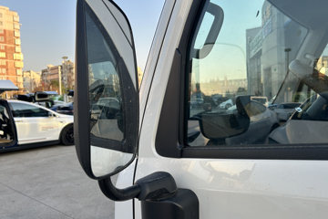 ����E˳�� 2025�� ���綯 4X2 Һɲ 4.2�׵�����ʽ�Ῠ ʱ���°�63.75kWhͼƬ