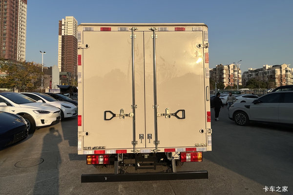 江铃E顺达限时促销中 综合优惠15000元 江铃E顺达限时促销中 综合优惠15000元