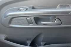 江铃E顺达 2025款 纯电动 4X2 液刹 4.2米单排厢式轻卡 时代新安63.75kWh