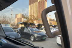 江铃E顺达 2025款 纯电动 4X2 液刹 4.2米单排厢式轻卡 时代新安63.75kWh