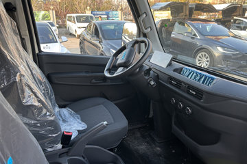 ����E˳�� 2025�� ���綯 4X2 Һɲ 4.2�׵�����ʽ�Ῠ ʱ���°�63.75kWhͼƬ