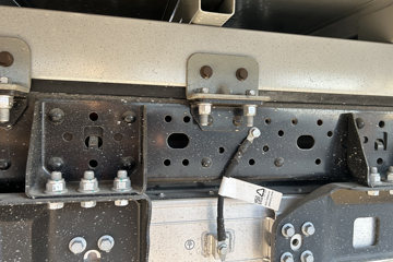 ����E˳�� 2025�� ���綯 4X2 Һɲ 4.2�׵�����ʽ�Ῠ ʱ���°�63.75kWhͼƬ