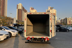 江铃E顺达 2025款 纯电动 4X2 液刹 4.2米单排厢式轻卡 时代新安63.75kWh