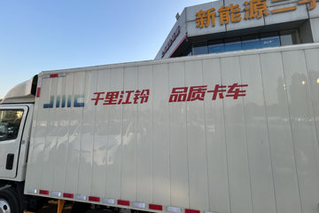 ����E˳�� 2025�� ���綯 4X2 Һɲ 4.2�׵�����ʽ�Ῠ ʱ���°�63.75kWhͼƬ