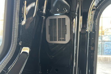 ����E��˳ 2025�� ������ ���綯 5�� 4.885�׶���Ͷ���� 41.86kWhͼƬ