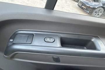 ����E��˳ 2025�� ������ ���綯 5�� 4.885�׶���Ͷ���� 41.86kWhͼƬ