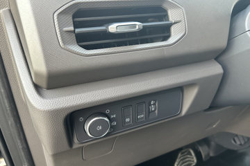 ����E��˳ 2025�� ������ ���綯 5�� 4.885�׶���Ͷ���� 41.86kWhͼƬ