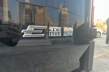 ����E��˳ 2025�� ������ ���綯 5�� 4.885�׶���Ͷ���� 41.86kWhͼƬ