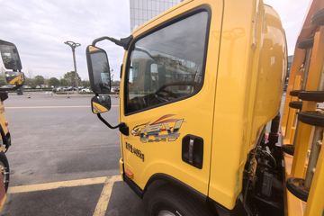 ��Ż�V 150���� 4X2 ���ϳ�(������)ͼƬ