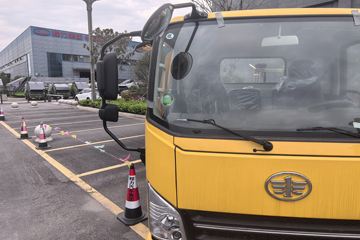��Ż�V 150���� 4X2 ���ϳ�(������)ͼƬ