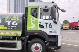 多利卡D9&nbsp;洒水车/喷洒车外观图片