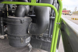 多利卡D9&nbsp;洒水车/喷洒车底盘图片