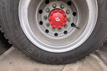 ���������D9 220���� 4X2 �̻�������(�����ع���)ͼƬ