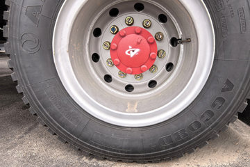 ���������D9 220���� 4X2 �̻�������(�����ع���)ͼƬ