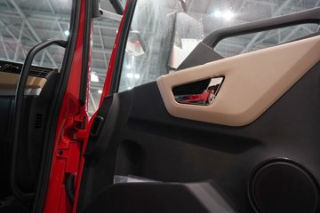 �������KR 4X2 6.8�״��綯��ʽ�ػ��� ����ʱ��310kWhͼƬ