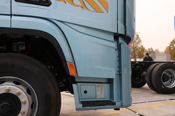 ��������G6000C ݼӢ�� 12.5L���� 600���� 8X4 ��ʿ��16�� AMT�Զ��� ��դʽ�ػ���ͼƬ