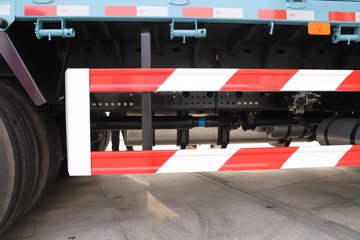 ��������G6000C ݼӢ�� 12.5L���� 600���� 8X4 ��ʿ��16�� AMT�Զ��� ��դʽ�ػ���ͼƬ