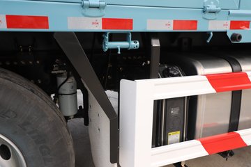 ��������G6000C ݼӢ�� 12.5L���� 600���� 8X4 ��ʿ��16�� AMT�Զ��� ��դʽ�ػ���ͼƬ